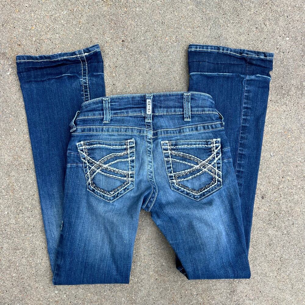 Ariat 27R REAL Mid Rise Stretch Entwined Boot Cut Blue Jeans in Marine 10017510